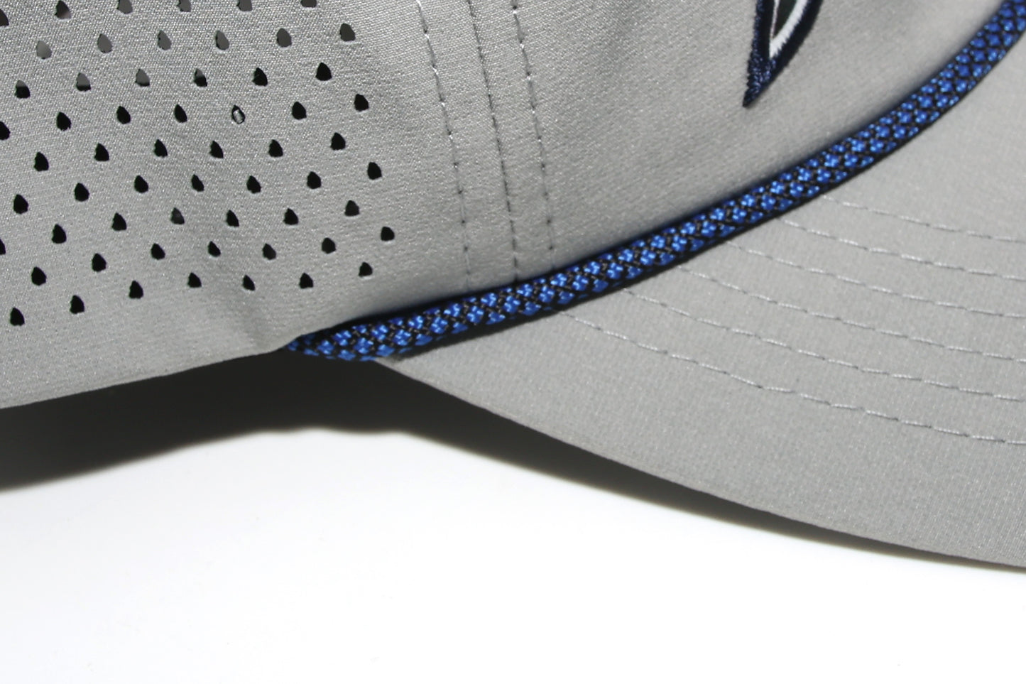 GBT | Performance Snapback  | Silver